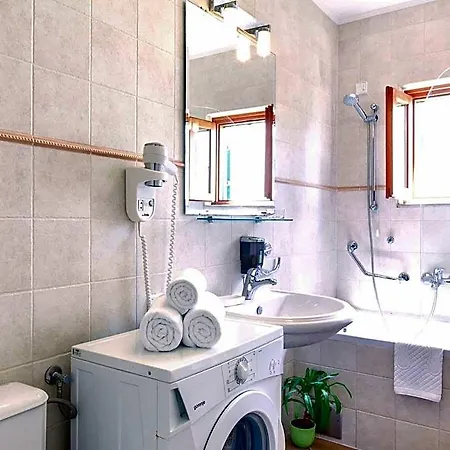 Charming With Spacious And Private Swimming Pool In The Lavender Island Of Hvar Hotel 3*