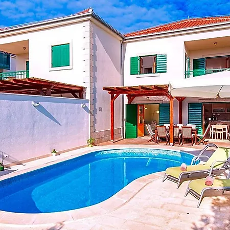 Charming With Spacious And Private Swimming Pool In The Lavender Island Of Hvar Hotel Hvar Town