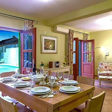 Hotel Charming With Spacious And Private Swimming Pool In The Lavender Island Of Hvar 3*